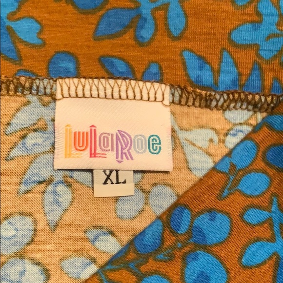 Lula Roe Azure - Picture 2 of 2